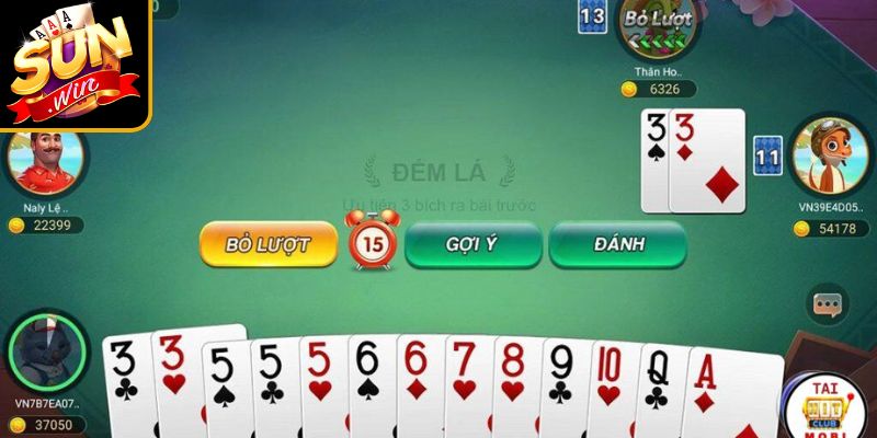 Tiến Lên Đếm Lá Sunwin – Trải Nghiệm Game Bài Hấp Dẫn 3 Sử dụng lá bài chiến lược